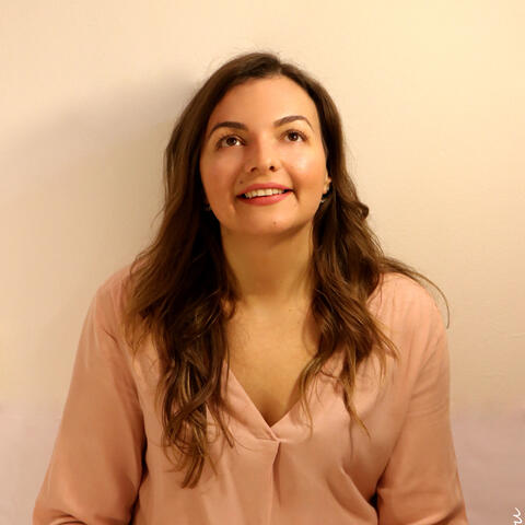 Οραματικός Θεραπευτικός Διαλογισμός Η λύση σου στις ασταμάτητες σκέψεις και τη γεμάτη άγχος καθημερινότητα. Η μέθοδος αυτή φέρνει βαθιά γαλήνη και σύνδεση με την εσωτερική Σοφία.